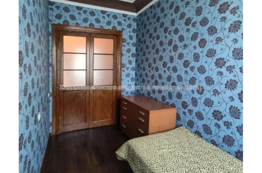 Продам квартиру, Дудинской ул. , 3 кім., 57.40 м², капитальный ремонт 