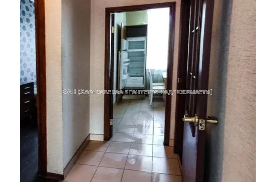 Продам квартиру, Дудинской ул. , 3 кім., 57.40 м², капитальный ремонт 