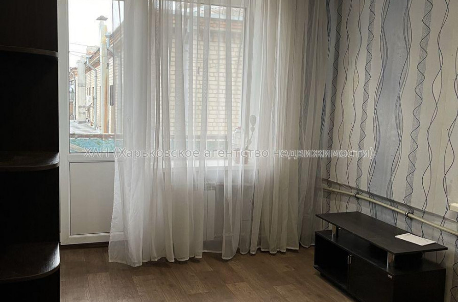 Продам квартиру, Архитектора Алёшина просп. , 1 кім., 32 м², капитальный ремонт 