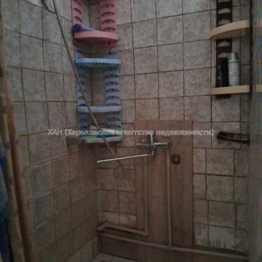 Продам квартиру, Власенко ул. , 1  ком., 13 м², косметический ремонт 