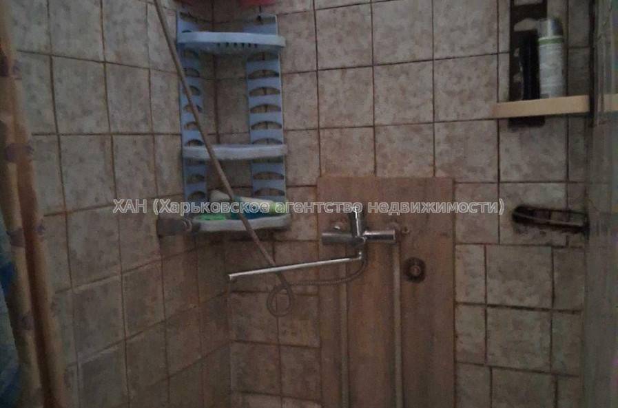 Продам квартиру, Власенко ул. , 1  ком., 13 м², косметический ремонт 