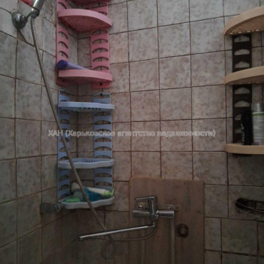 Продам квартиру, Власенко ул. , 1  ком., 13 м², косметический ремонт 