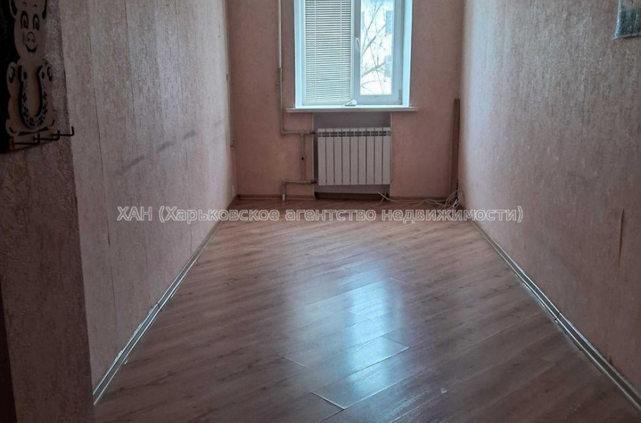 Продам квартиру, Власенко ул. , 1  ком., 13 м², косметический ремонт 