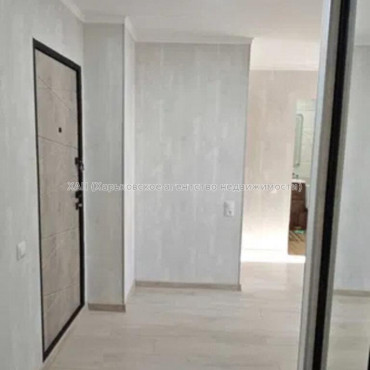 Продам квартиру, Валентиновская ул. , 2 кім., 45 м², капитальный ремонт 