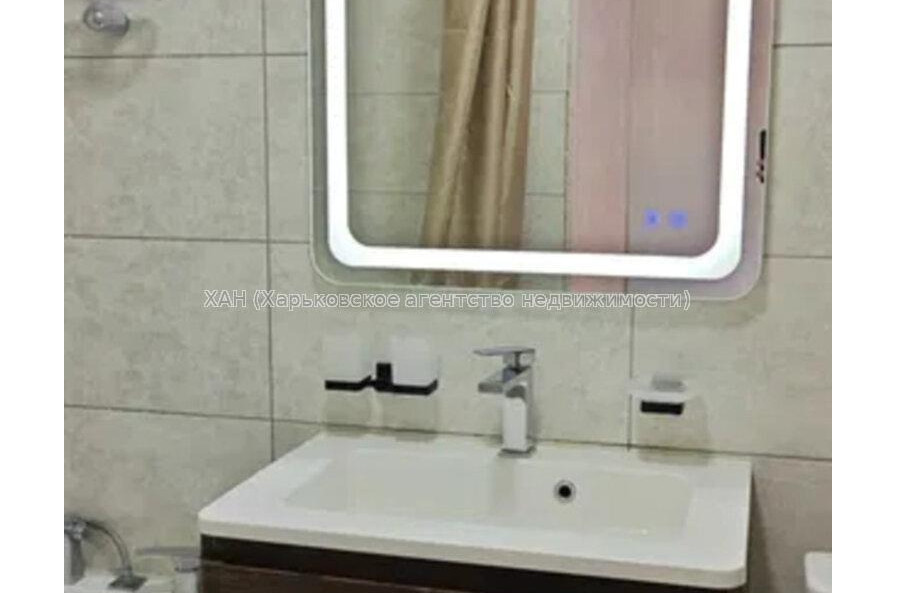 Продам квартиру, Валентиновская ул. , 2 кім., 45 м², капитальный ремонт 