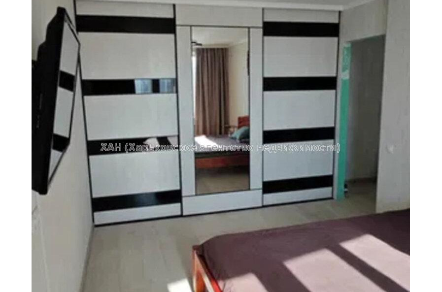 Продам квартиру, Валентиновская ул. , 2 кім., 45 м², капитальный ремонт 