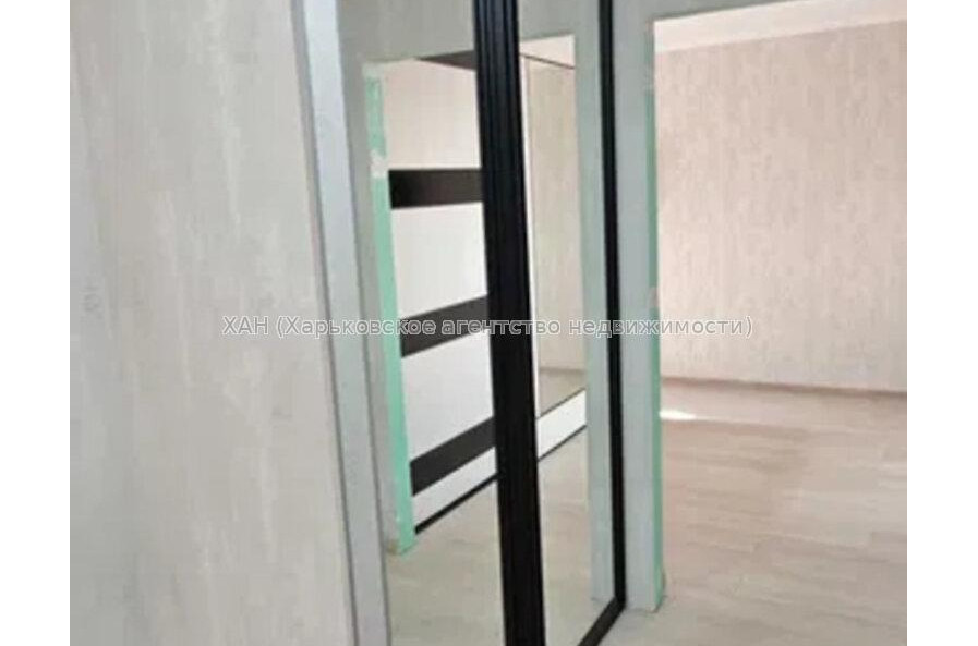 Продам квартиру, Валентиновская ул. , 2 кім., 45 м², капитальный ремонт 