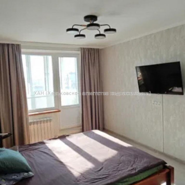 Продам квартиру, Валентиновская ул. , 2 кім., 45 м², капитальный ремонт 