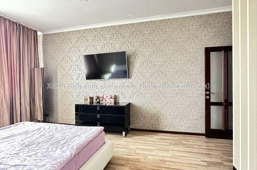 Продам квартиру, Отакара Яроша ул. , 3  ком., 86 м², евроремонт 