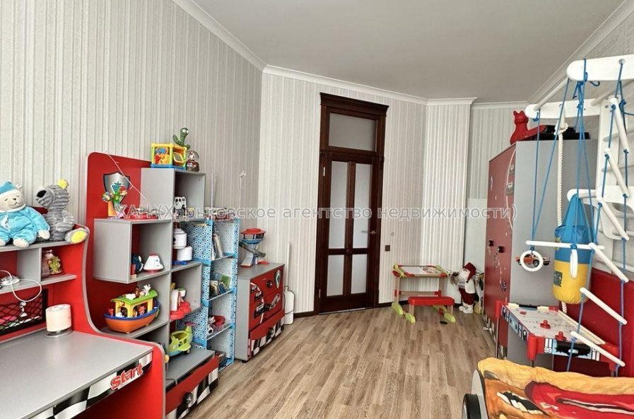 Продам квартиру, Отакара Яроша ул. , 3  ком., 86 м², евроремонт 