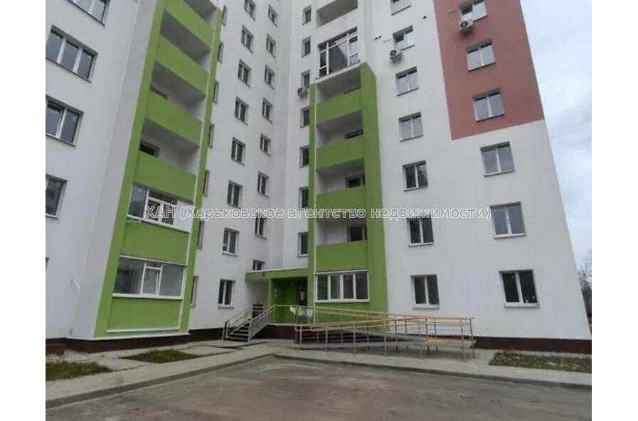Продам квартиру, Мира ул. , 3  ком., 80 м², без внутренних работ 