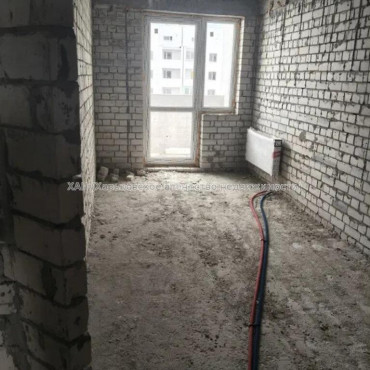 Продам квартиру, Мира ул. , 3  ком., 80 м², без внутренних работ 