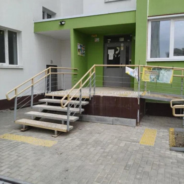 Продам квартиру, Мира ул. , 3  ком., 80 м², без внутренних работ 