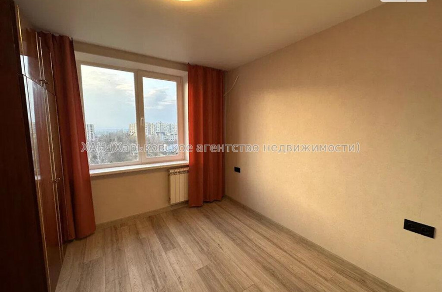 Продам квартиру, Победы просп. , 2  ком., 45.20 м², капитальный ремонт 
