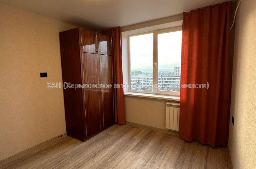 Продам квартиру, Победы просп. , 2 кім., 45.20 м², капитальный ремонт 