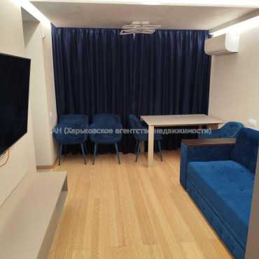 Продам квартиру, Свободы ул. , 3  ком., 67 м², авторский дизайн 