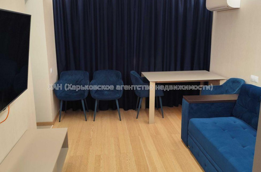 Продам квартиру, Свободы ул. , 3  ком., 67 м², авторский дизайн 