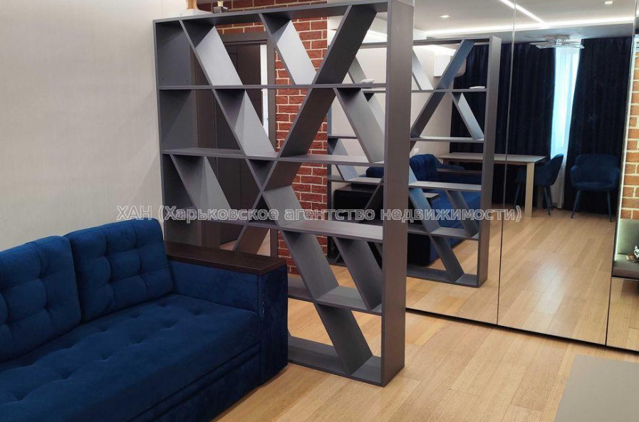 Продам квартиру, Свободы ул. , 3  ком., 67 м², авторский дизайн 