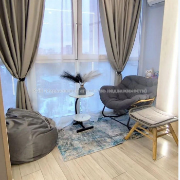 Продам квартиру, 4  ком., 88 м², авторский дизайн 