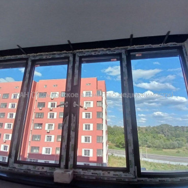 Продам квартиру, Шевченко ул. , 1 кім., 37 м², без отделочных работ 