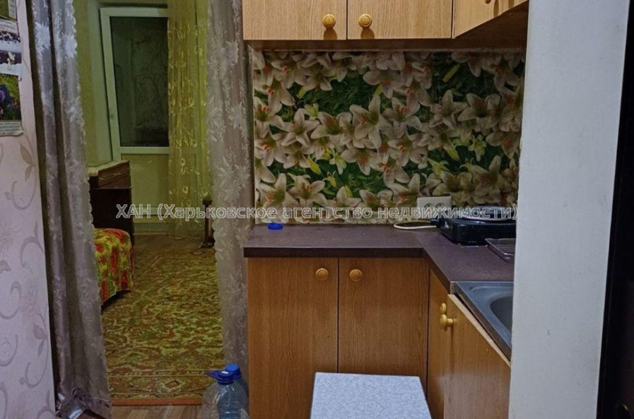 Продам квартиру, Электровозная ул. , 1 кім., 16.30 м², косметический ремонт 