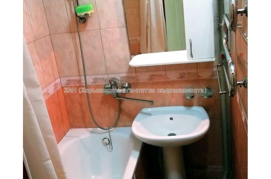 Здам квартиру, Аэрокосмический пр. , 2 кім., 50 м², капитальный ремонт 