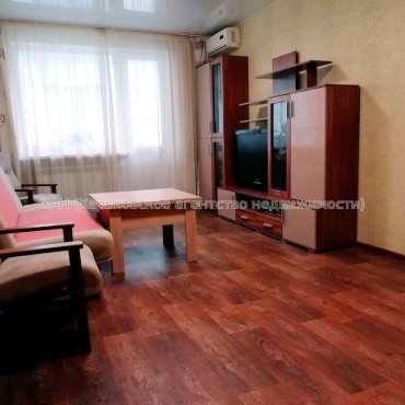 Здам квартиру, Аэрокосмический пр. , 2 кім., 50 м², капитальный ремонт 