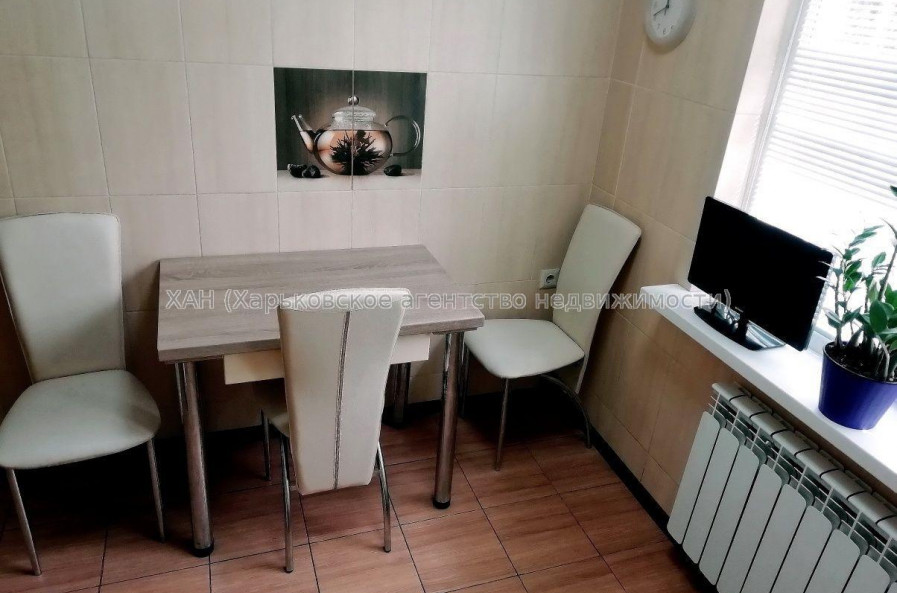 Здам квартиру, Аэрокосмический пр. , 2 кім., 50 м², капитальный ремонт 