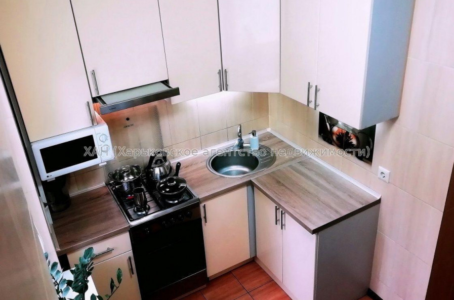 Здам квартиру, Аэрокосмический пр. , 2 кім., 50 м², капитальный ремонт 