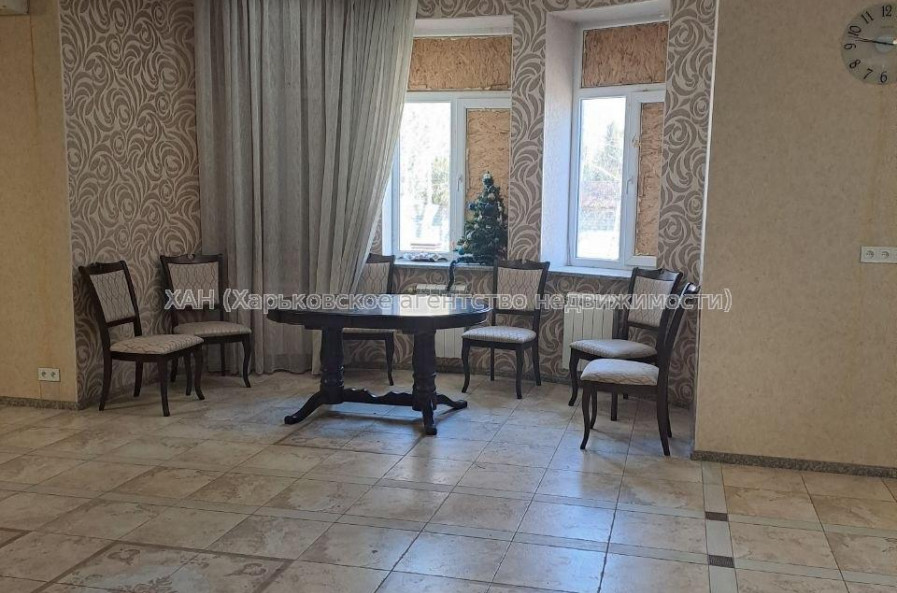 Продам дом, Низовая ул. , 400 м², 6 сот., косметический ремонт 