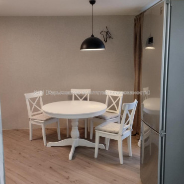 Продам квартиру, Деревянко ул. , 22А , 3 кім., 58 м², евроремонт 