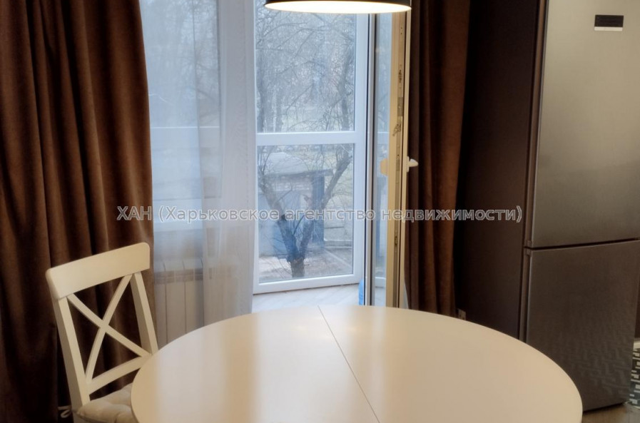 Продам квартиру, Деревянко ул. , 22А , 3 кім., 58 м², евроремонт 