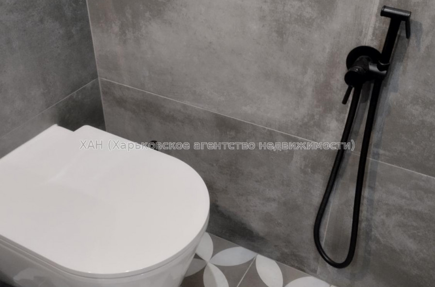 Продам квартиру, Деревянко ул. , 22А , 3 кім., 58 м², евроремонт 