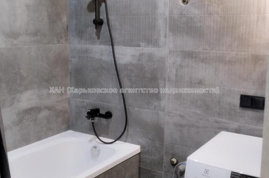 Продам квартиру, Деревянко ул. , 22А , 3 кім., 58 м², евроремонт 