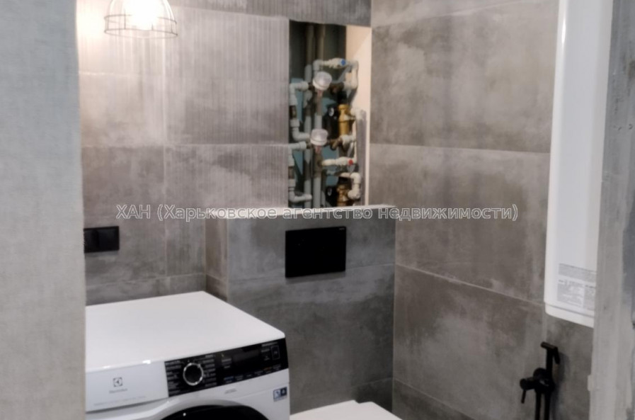 Продам квартиру, Деревянко ул. , 22А , 3 кім., 58 м², евроремонт 