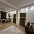 Продам квартиру, Независимости пр-т , 3 кім., 85 м², евроремонт 