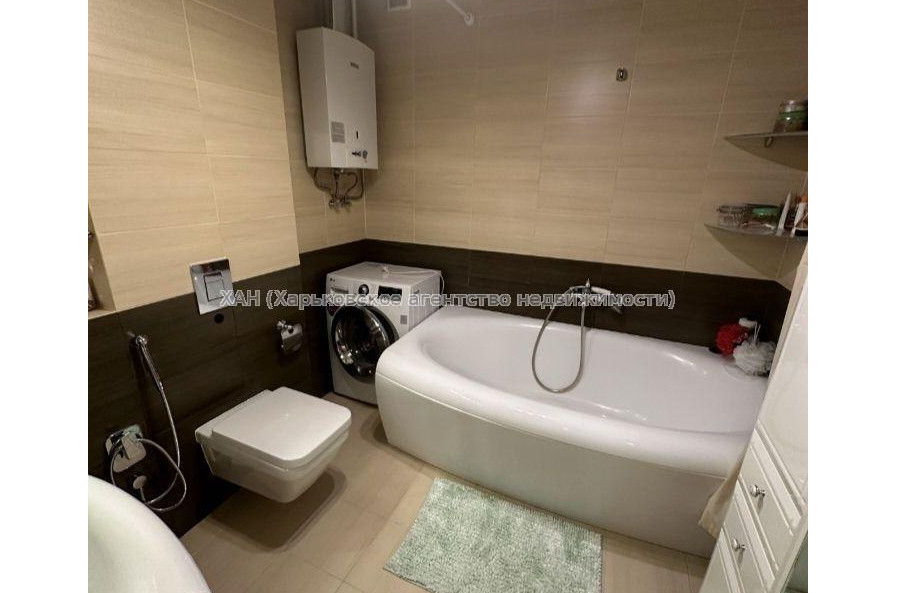 Продам квартиру, Независимости пр-т , 3 кім., 85 м², евроремонт 