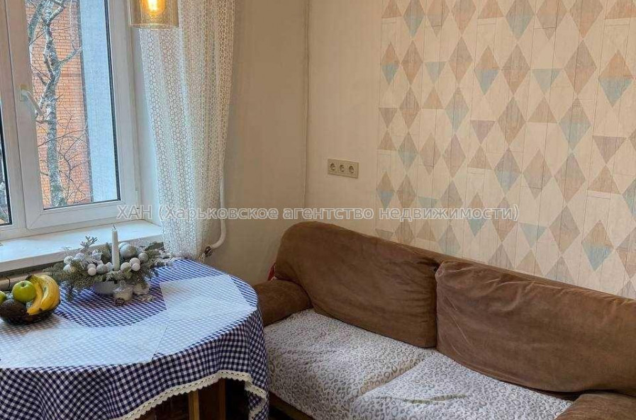 Продам квартиру, Новопрудная ул. , 2 кім., 62 м², евроремонт 