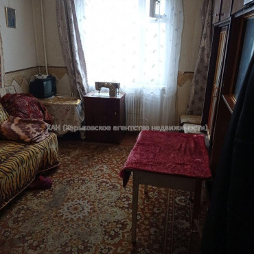 Продам квартиру, Холодногорская ул. , 3 кім., 66.70 м², советский ремонт 