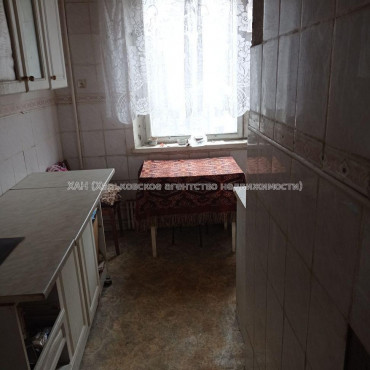 Продам квартиру, Холодногорская ул. , 3 кім., 66.70 м², советский ремонт 