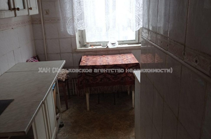 Продам квартиру, Холодногорская ул. , 3 кім., 66.70 м², советский ремонт 