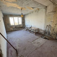 Продам квартиру, Амосова ул. , 3 кім., 67 м², без внутренних работ 