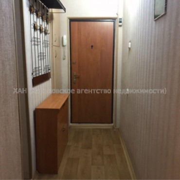 Продам квартиру, Гвардейцев Широнинцев ул. , 2  ком., 43 м², капитальный ремонт 