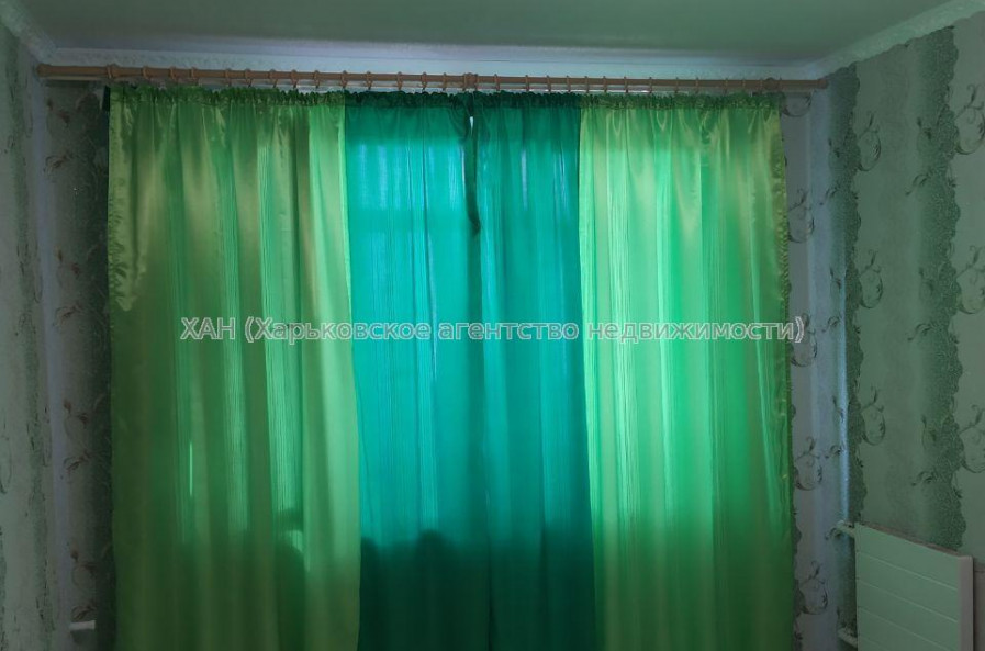 Продам квартиру, Аэрокосмический пр. , 3  ком., 65 м², косметический ремонт 