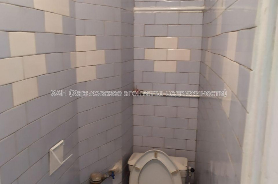 Продам квартиру, Аэрокосмический пр. , 3  ком., 65 м², косметический ремонт 