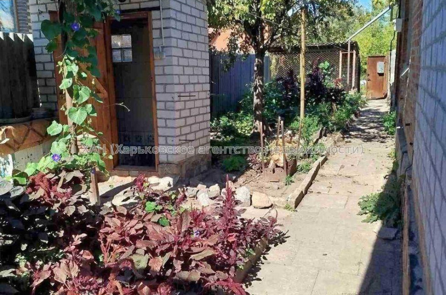 Продам будинок, Шацкая ул. , 5 , 49 м², 3 соток, советский ремонт 