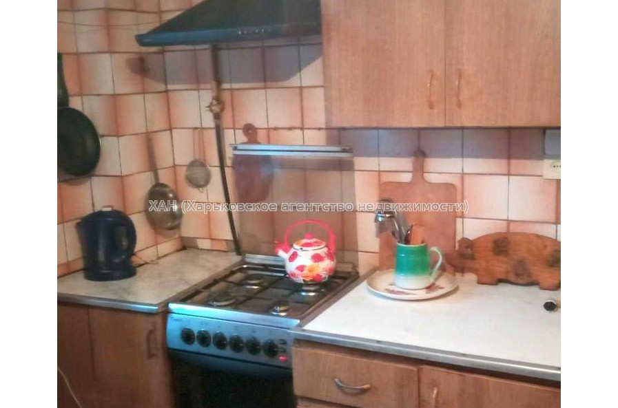 Продам будинок, Шацкая ул. , 5 , 49 м², 3 соток, советский ремонт 