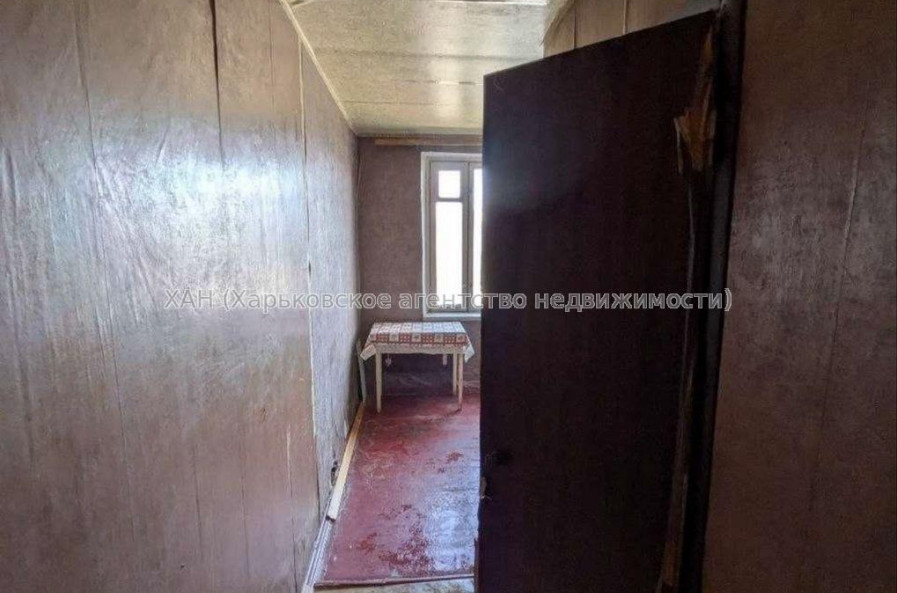 Продам квартиру, Валентиновская ул. , 1 кім., 32 м², советский ремонт 