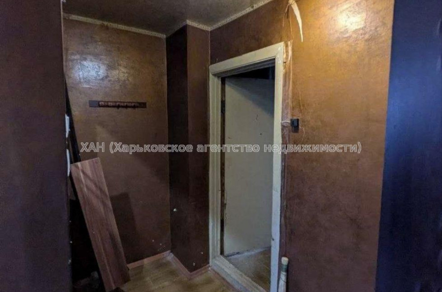 Продам квартиру, Валентиновская ул. , 1 кім., 32 м², советский ремонт 
