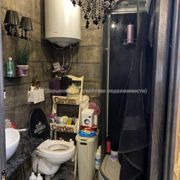 Продам квартиру, Шевченковский пер. , 2 кім., 35 м², евроремонт 